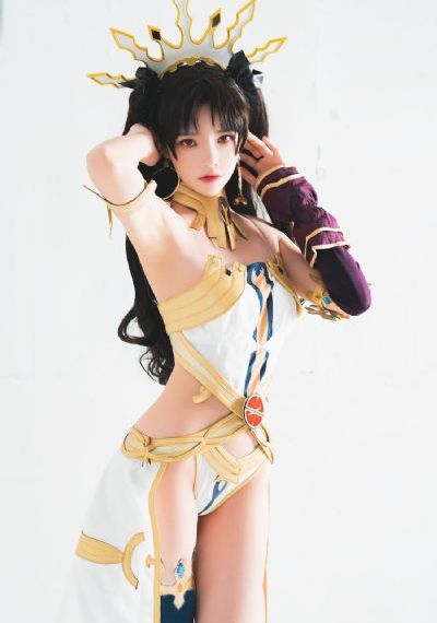美女的胸100%露出无遮挡