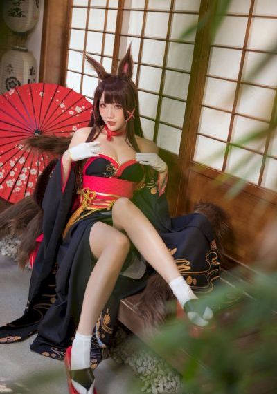 《小镇姑娘》在线观看
