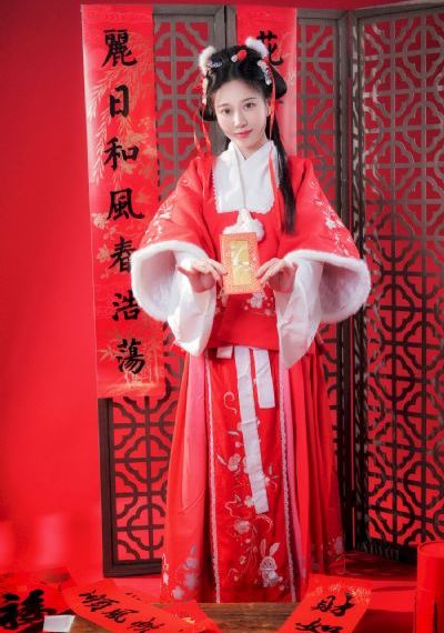 高岭家的姐妹花