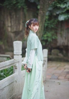 我和闺蜜两口子玩4p