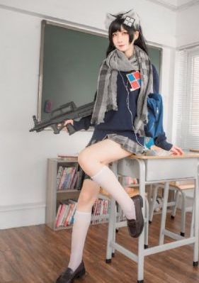请用你的手打扰我